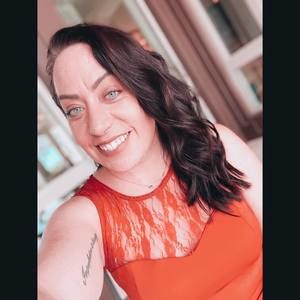 Meet your Posher, Janelle